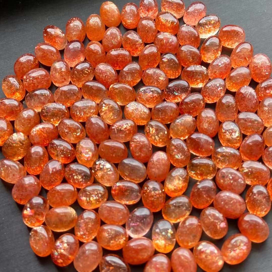 天然ゴールデン サンストーン オーバル ペブル トップ品質, 価格: JPY550/ 1 個