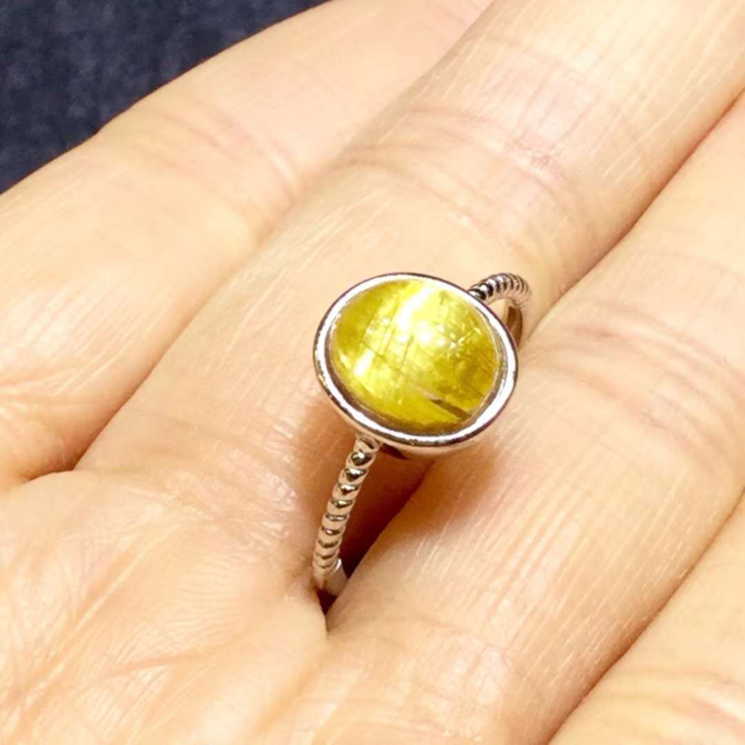 自然に形成された、超美しい純天然チタンクリスタルプレートゴールドチタンクリスタルリング女性用